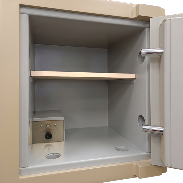 Pre-Used CMI Plate Door Safe No. SG134 - Interior View