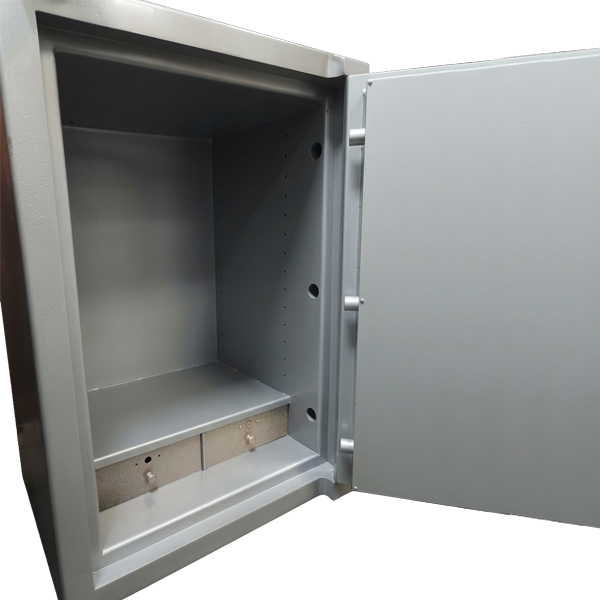 Pre-Used Chubb Plate Door Safe No. SG131 - Interior View