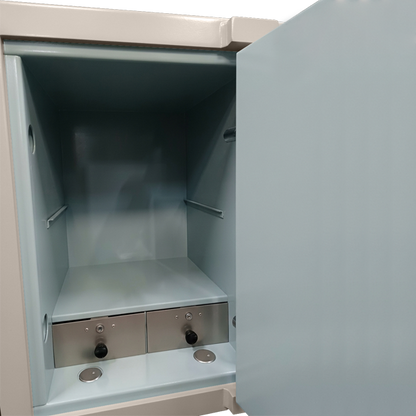 Pre-Used CMI Plate Door Safe No. SG132 - Interior View