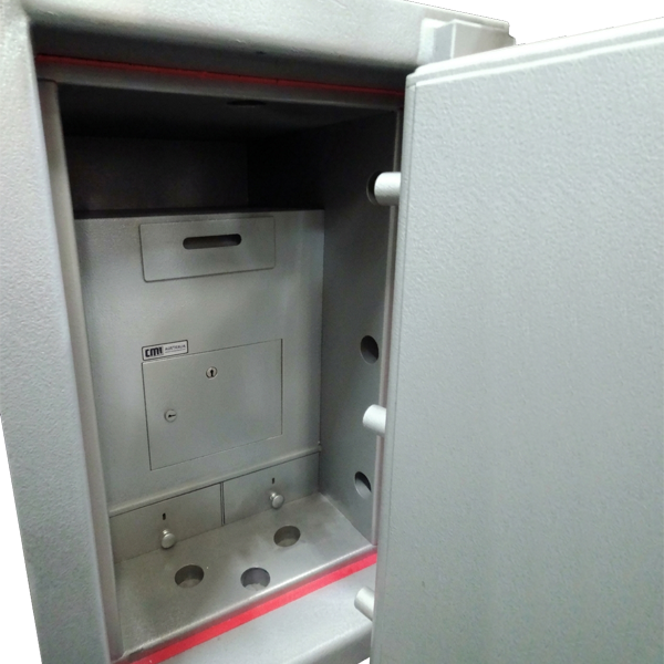 Pre-Used CMI Deposit Safe No. SG133 - Interior View