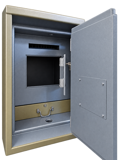 Pre-Used Chubb Deposit Safe No. SG37 - Interior View