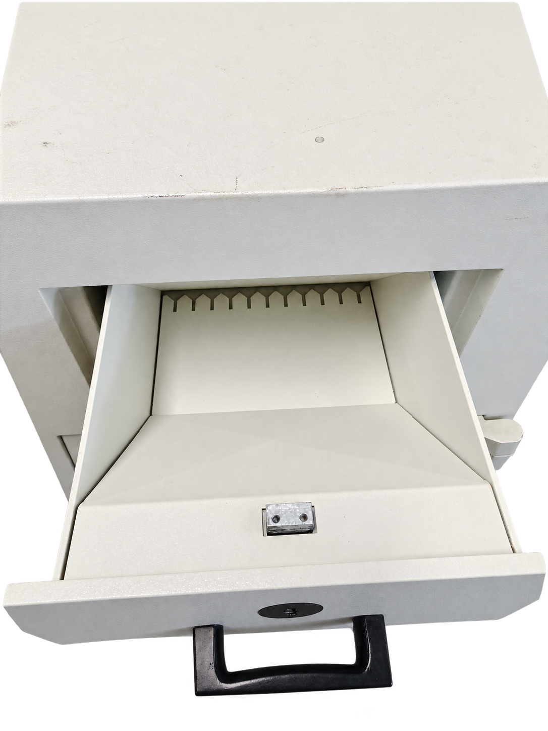 Pre-Used Chubb Deposit Safe No. SG38 - Additional 1
